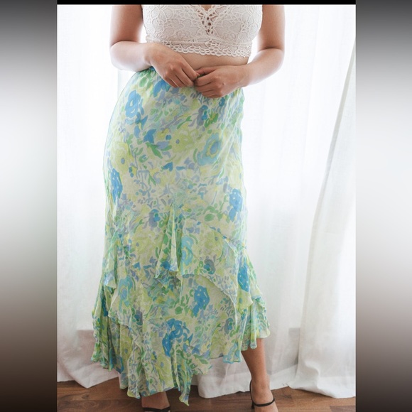 Y2K Groovy Asymmetrical Strapless Dress or Maxi Skirt - Picture 2 of 6